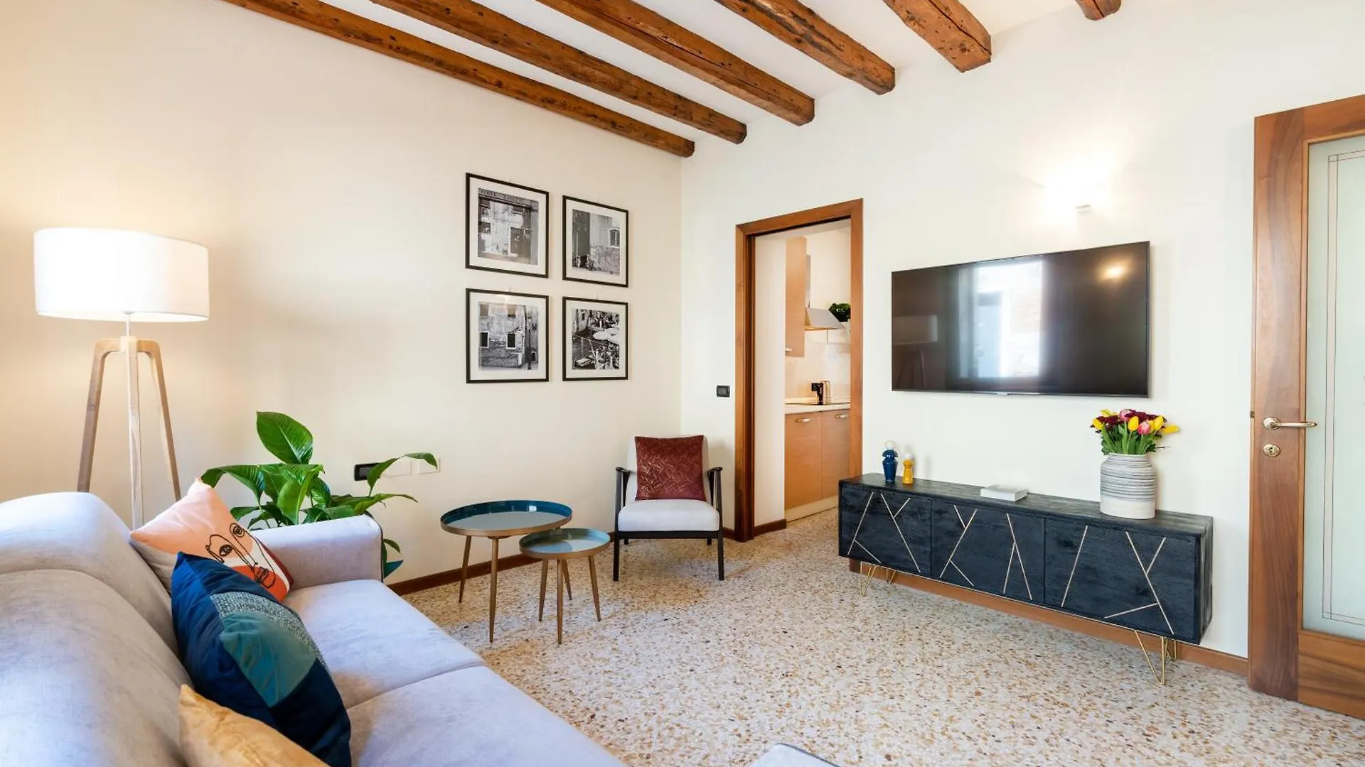 Elegante E Luminoso, Spazio Esterno Privato Venice Apartment