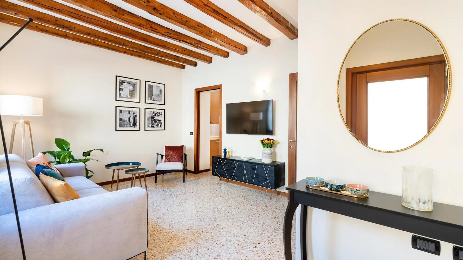 Elegante E Luminoso, Spazio Esterno Privato Venice