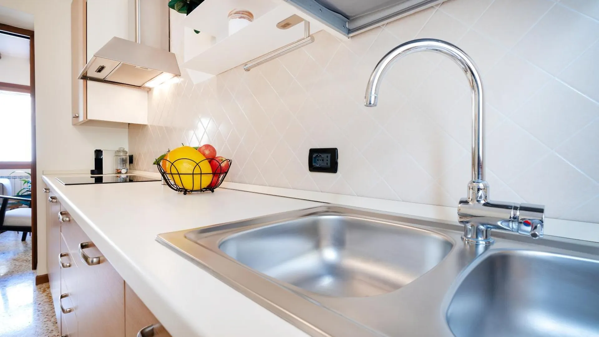 Elegante E Luminoso, Spazio Esterno Privato Venice Italy